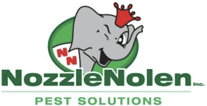 Logotipo de control de plagas NozzleNolen con un elefante como mascota y una corona roja.