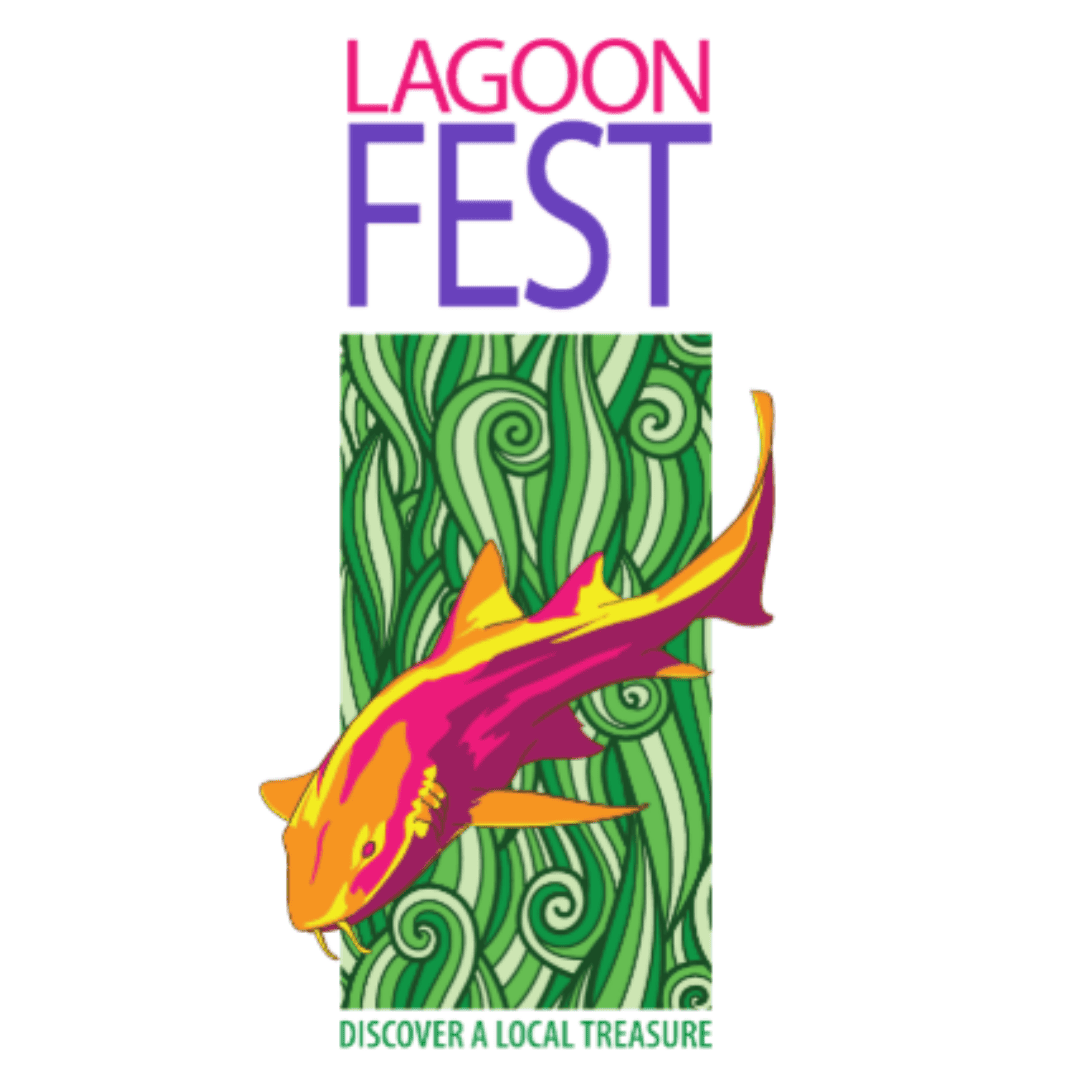 Póster del evento Lagoon Fest con un pez colorido y un fondo verde arremolinado.